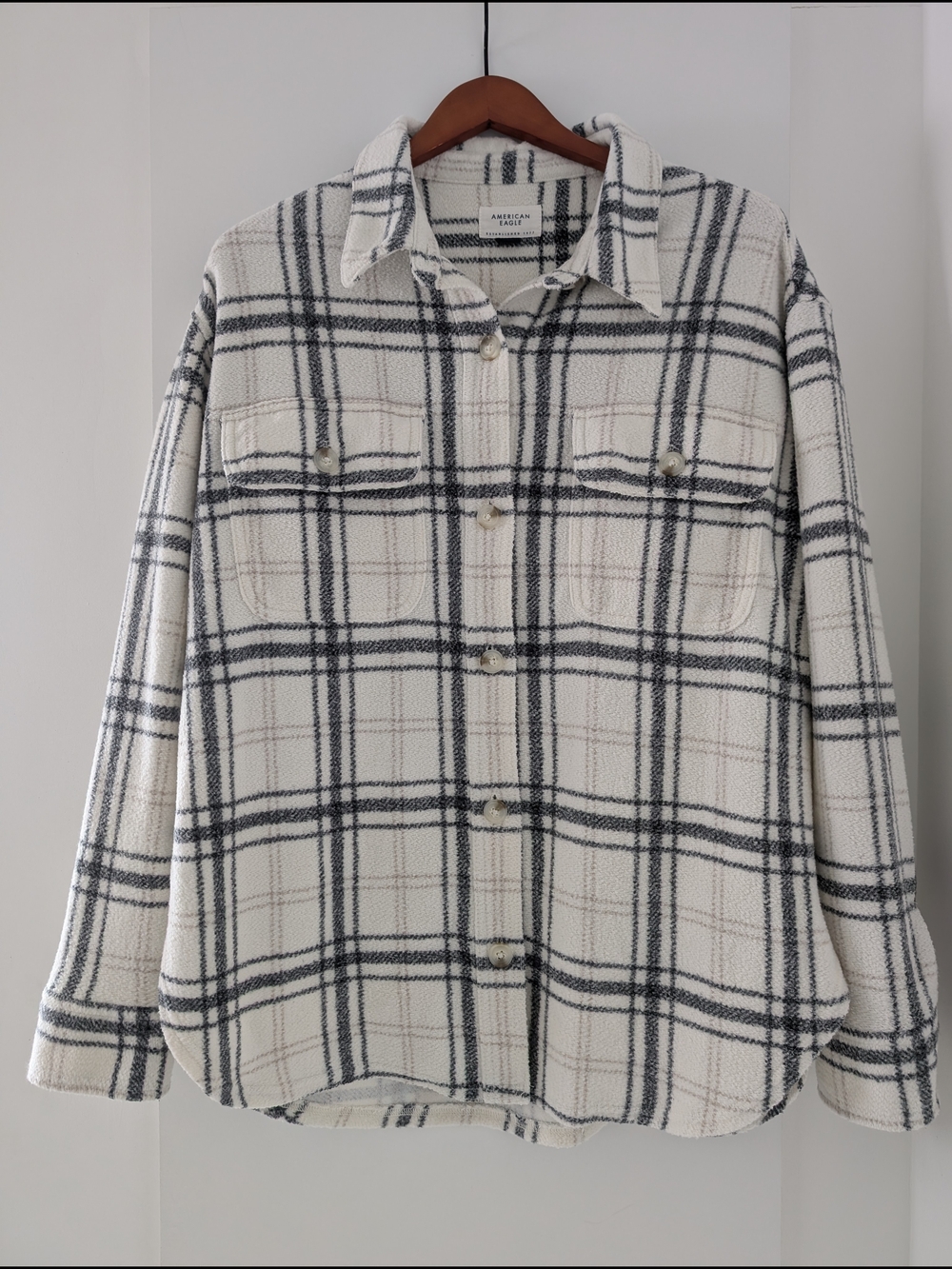 American Eagle Women’s M White & Black Plaid Shacket Oversized Jacket